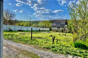 ділянка за адресою с. Червоний Садок, 