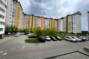квартира по адресу Василия Стуса ул., 32