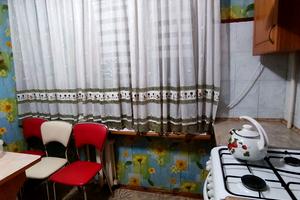 квартира за адресою Чарівна вул., 38