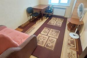 квартира за адресою Михайла Лушпи просп., 11