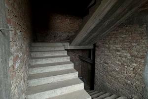 коммерческая по адресу Заводская ул., 14