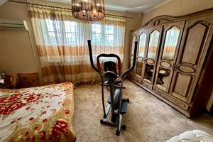 будинок за адресою Київська вул.
