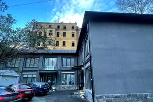 комерційна за адресою Шовковична вул., 34