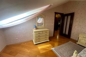 квартира за адресою Вишнева вул., 20
