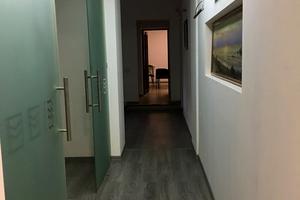 комерційна за адресою Військовий узвіз, 3