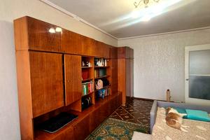 квартира за адресою Князя Володимира Великого просп., 89