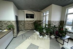квартира за адресою Лісова вул., 3