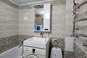 квартира за адресою Героїв України вул. (Героїв Сталінграду), 28