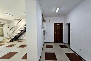 коммерческая по адресу Леонтовича ул., 116