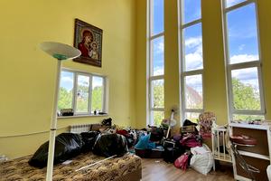 будинок за адресою Центральна вул., 1