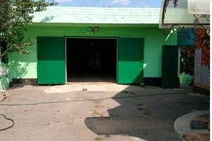 будинок за адресою Ньютона вул.