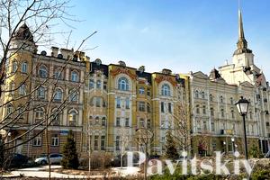 комерційна за адресою Кожум'яцька вул., 20-Б