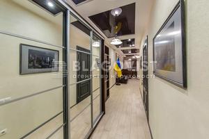 комерційна за адресою Саксаганського вул., 68/21