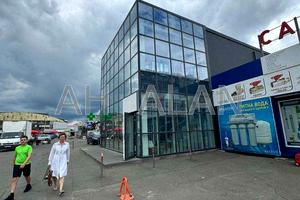 комерційна за адресою Героїв Дніпра вул., 43