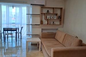квартира за адресою Сахарова, 20