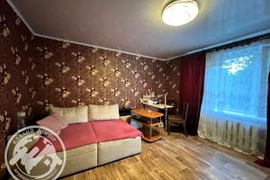 квартира за адресою Остапа Вишні вул., 5