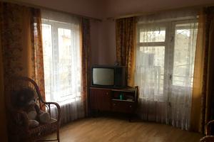 дом по адресу Старосадова ул.