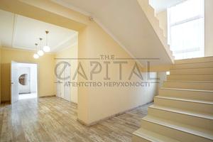 будинок за адресою Бориспільський
