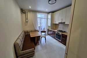 квартира по адресу Угорская ул., 14к