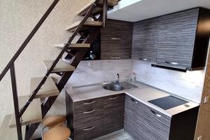 квартира за адресою Лозівська вул., 5