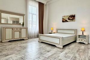 квартира по адресу Антоновича, 1