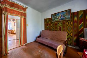 дом по адресу Центральна, 8