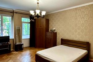 квартира за адресою Карла Звіринського вул., 15