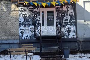 комерційна за адресою Будівельників вул., 31/13