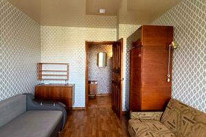 квартира за адресою Айвазовського вул., 4
