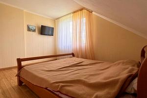 будинок за адресою Провулок Сонячний