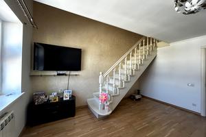 квартира за адресою Крайна вул., 1В