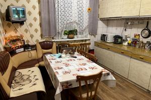 будинок за адресою Шкільна