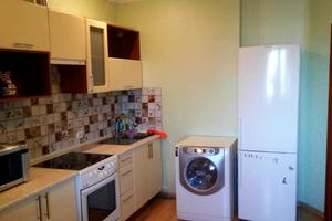 квартира по адресу Осенняя ул., 33