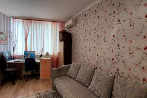 квартира за адресою Рельєфна вул., 8