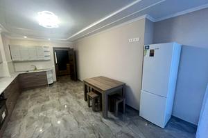 квартира за адресою Білогірська вул., 3-А