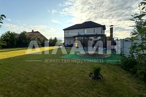 дом по адресу Бородинская ул., 555