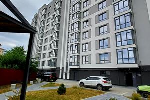 квартира за адресою Молодіжна вул., 53