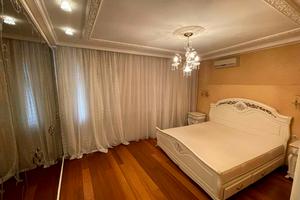 квартира за адресою Митрополита Андрея Шептицького вул. (Анатолія Луначарського), 10