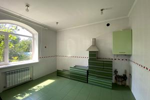 будинок за адресою Центральна вул., 13