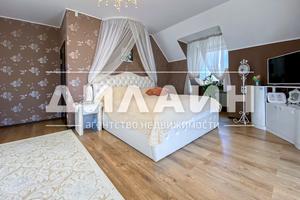 дом по адресу Виноградная, 777