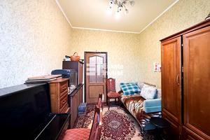 квартира по адресу Роганская ул., 89