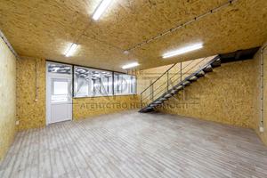 комерційна за адресою Промислова, 3