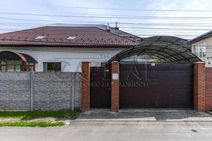 будинок за адресою Богатирська вул., 21
