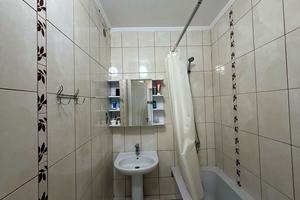 квартира за адресою Зодчих вул., 16