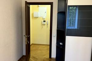 комерційна за адресою Михайла Бойчука вул. (Кіквідзе), 12-А