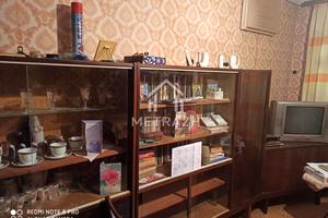 квартира за адресою Байрона просп., 156