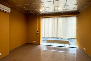 комерційна за адресою Шевченка вул., 29Б