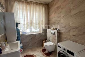 будинок за адресою с. Петропавлівська борщагівка, Паркова, 20А