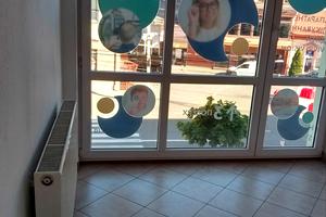 комерційна за адресою Капушанська вул., 11-Б