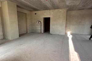 комерційна за адресою Садова вул., 77 к1